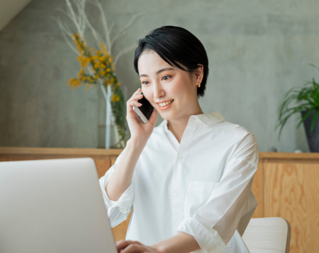 STEP1 WEBまたはお電話にてご予約